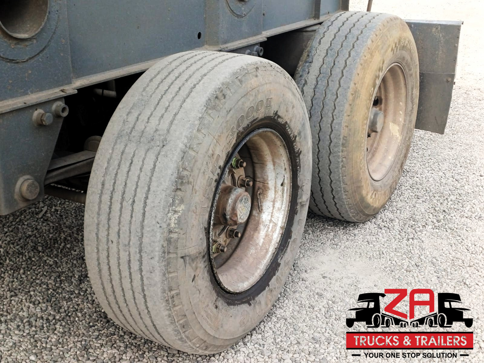 2010 AFRIT 40 CUBE SIDE TIPPER TRAILER
